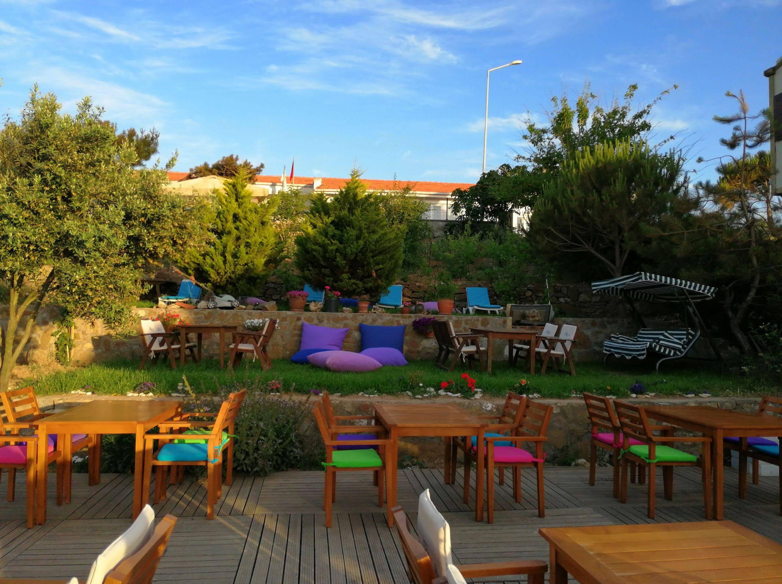 Apollon Hotel Bozcaada Exterior foto